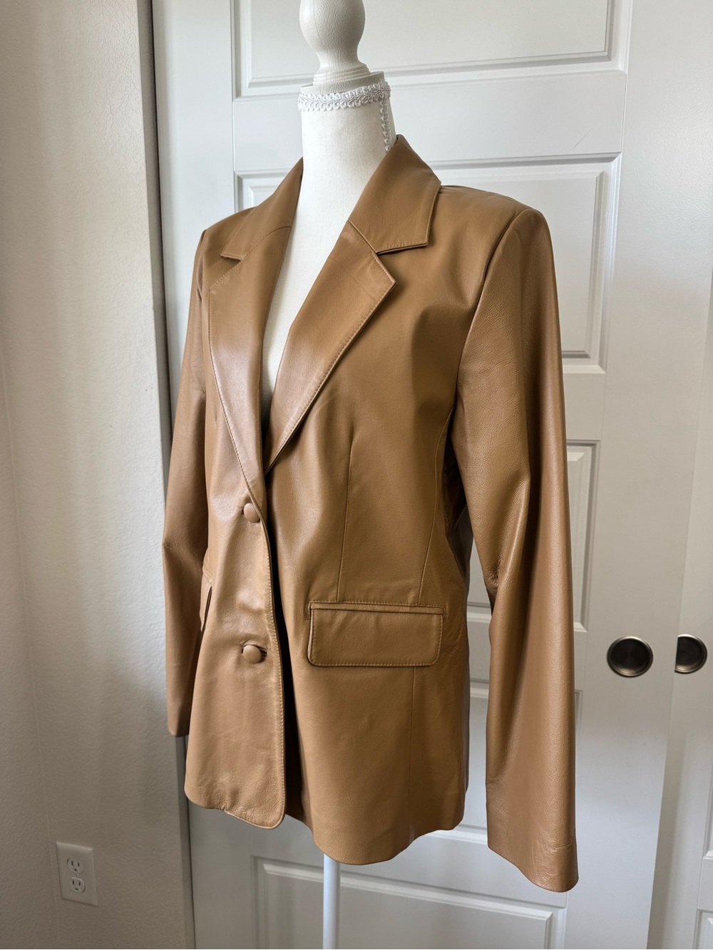 Women's Vintage Beverly Hills Leather Company Jacket